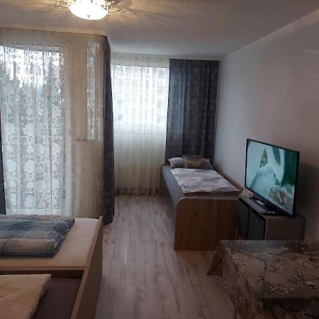 Steinhuebel Uni-Naehe Apartment Homburg  Bagian luar foto